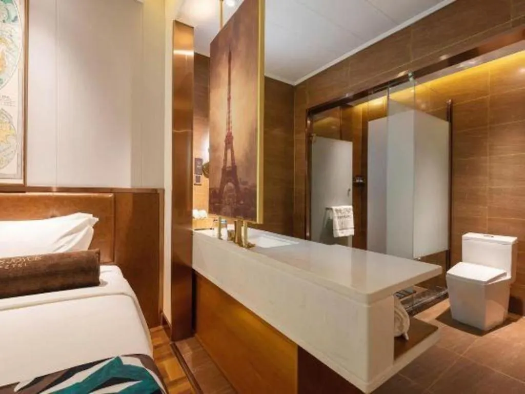 James Joyce Coffetel Anyang Railway Station Wenfeng Avenue Yinxu Scenic Spot فندق